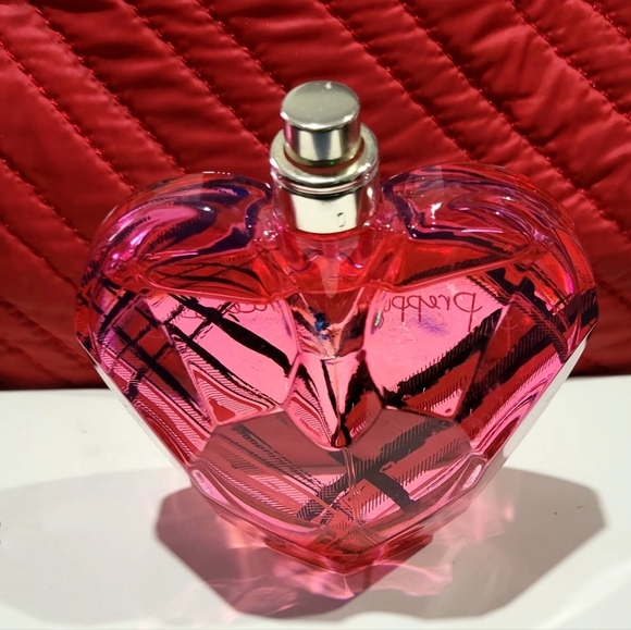 Vera Wang preppy princess  for her - Picture 2 of 4